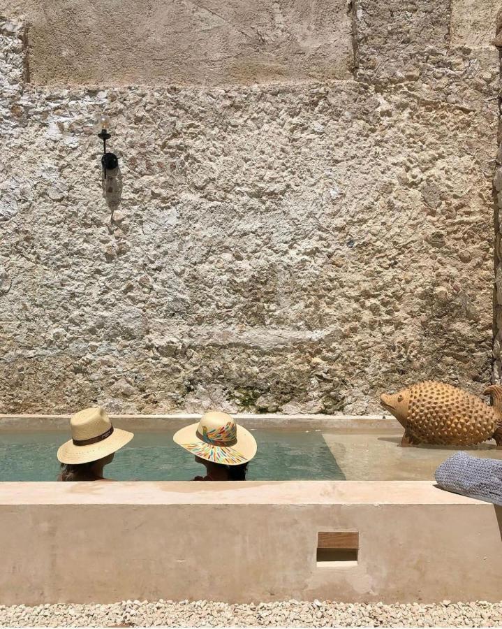 Bajo Las Hojas Campeche Buitenkant foto