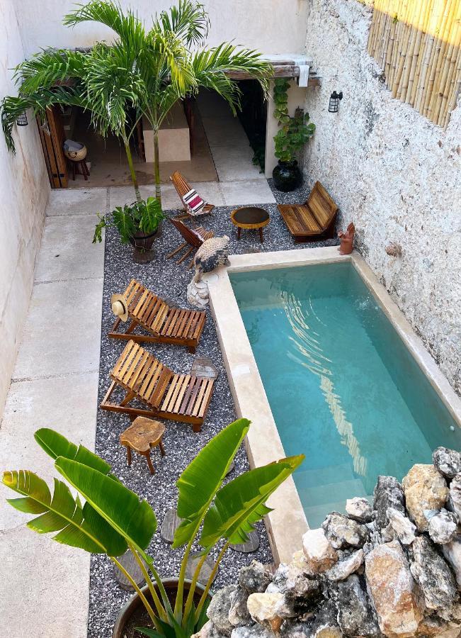 Bajo Las Hojas Campeche Buitenkant foto